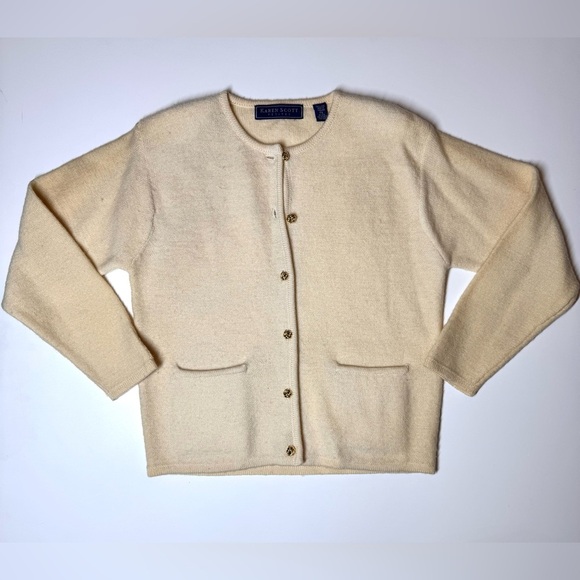 Karen Scott Women’s 100% Wool Cardigan Sweater Size- Petite Small PS - Picture 3 of 7